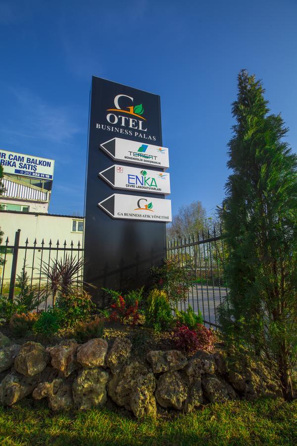 Business Palas Otel Коджаели Екстериор снимка